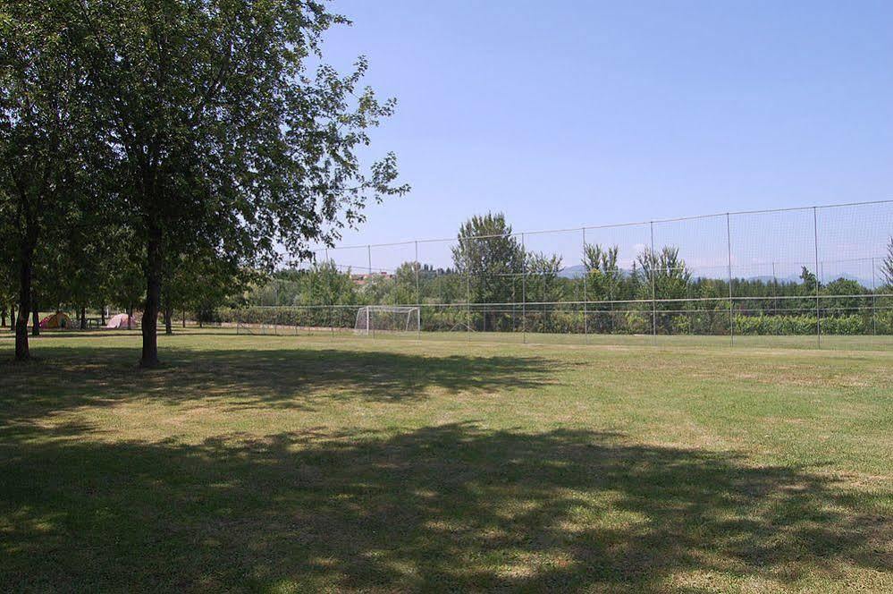 Campeggio Trevisago Iris Park Moniga del Garda Bagian luar foto